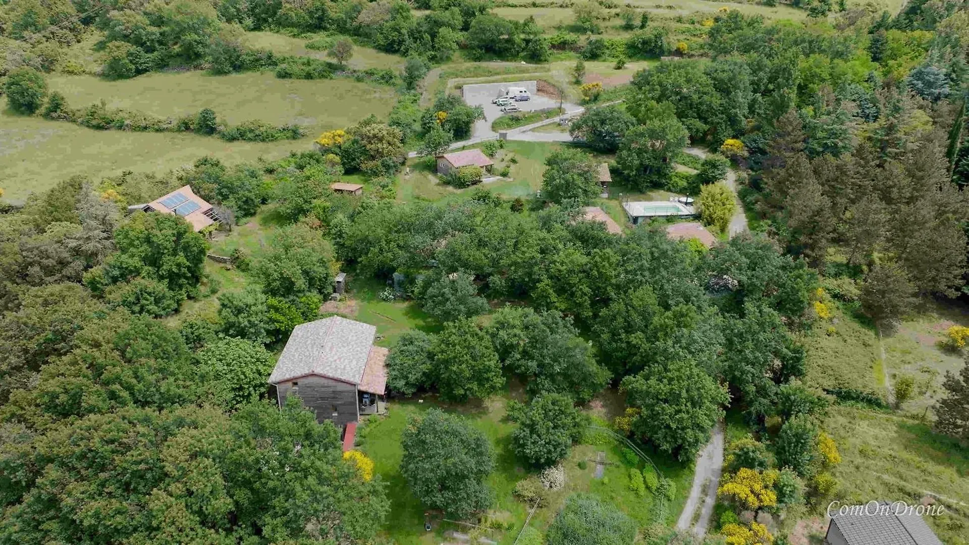 Chalet Rouge - Piscine Partagee Darbres