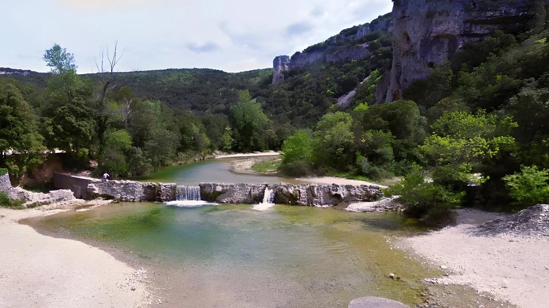 Chalet Rouge - Piscine Partagee Darbres